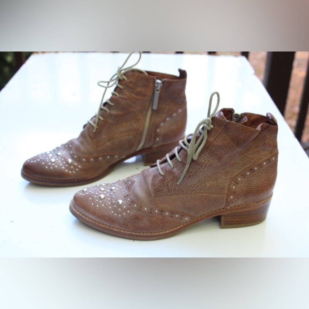Donald J. Pliner studded boots - Picture 2 of 13